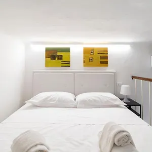 I Host - Londonio 19 , Milano Italia